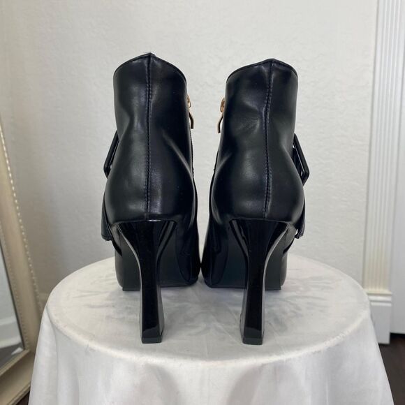 Officesiren NIB Buckled Black Faux Leather Stiletto Ankle Boots US 10.5 EU 41 - Picture 6 of 9